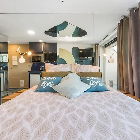 Appartement Sea Life Heliopolis Seafront In The Cap Dagde Naturist Village *